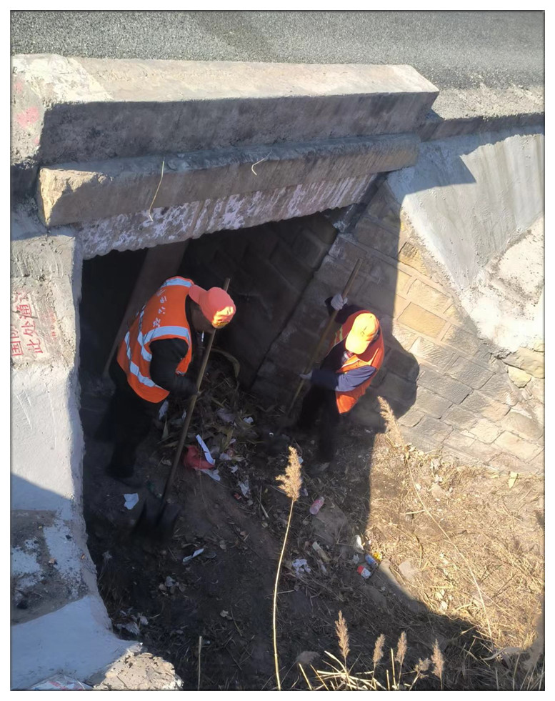 你有一双护路的手 (4)_副本.jpg 你有一双护路的手 (4)_副本.jpg