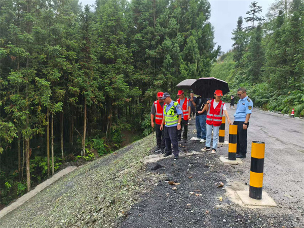 I:\美图批处理照片\三聚焦201.jpg I:\美图批处理照片\三聚焦201.jpg