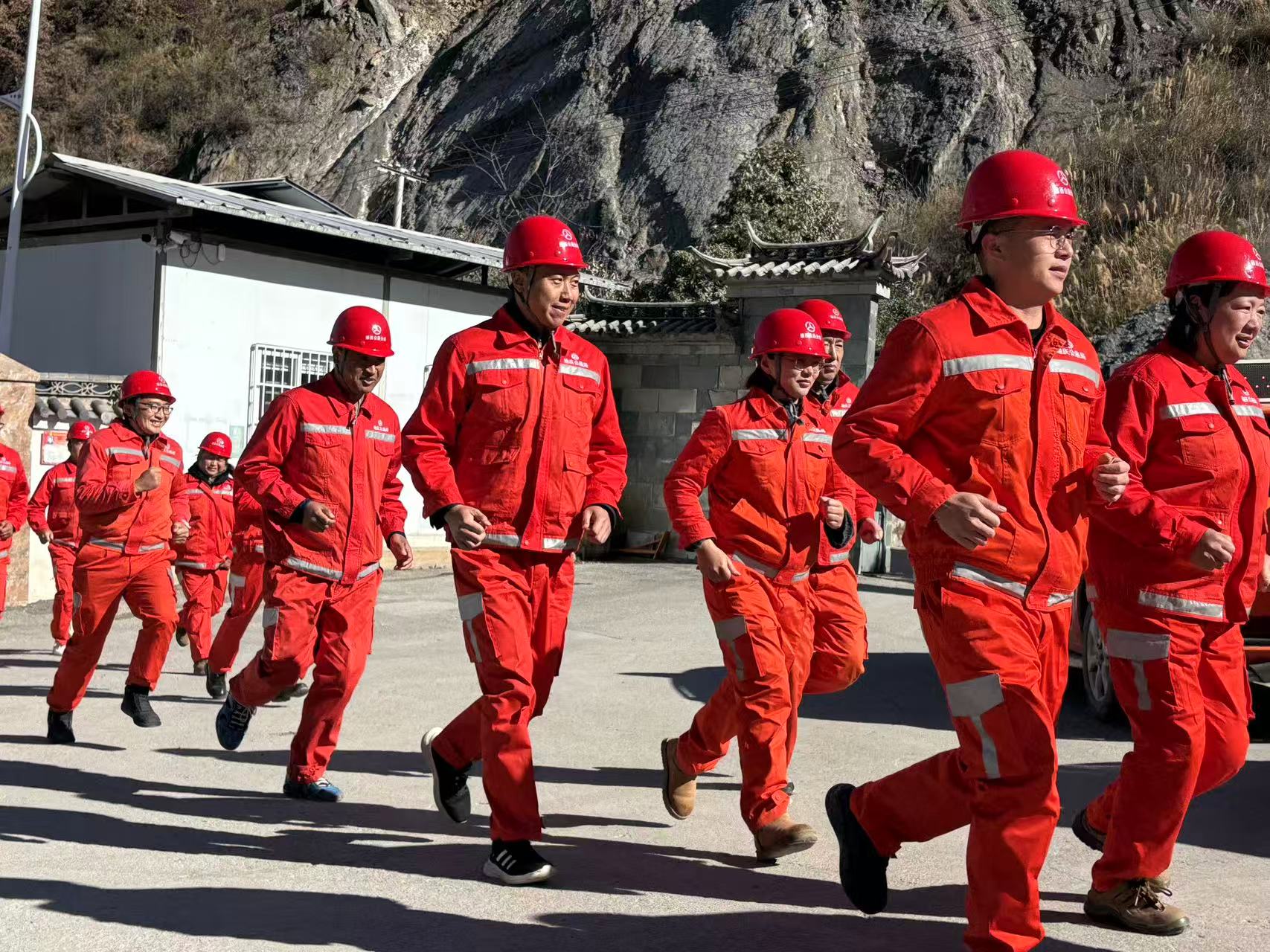 图片1.jpg 图片1.jpg