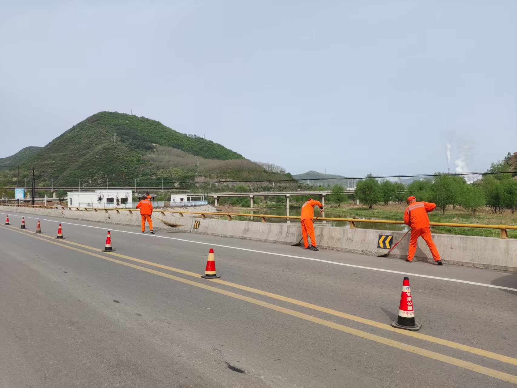 配图2.jpg